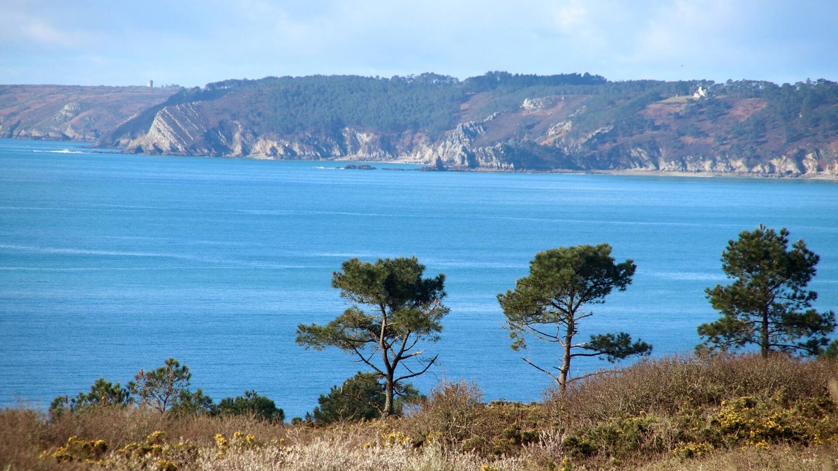 Crozon House | Dream villa with fantastic seaview for 12 persons, sauna and billiard