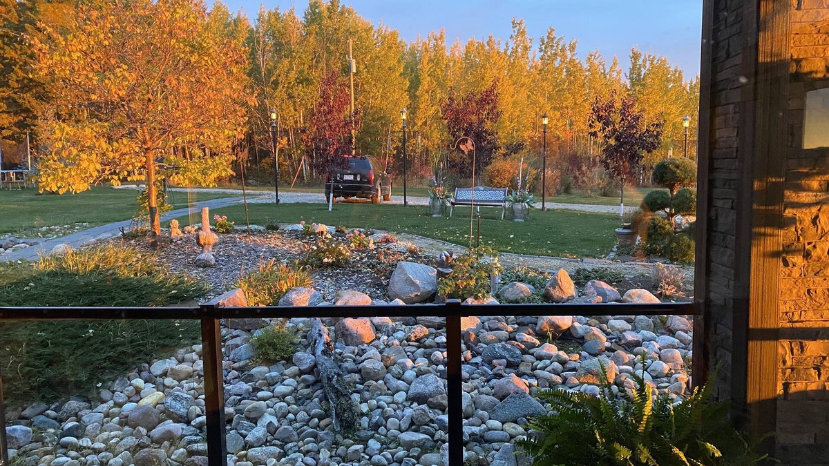 Parkland County Villa | Dreams Garden Villa #dreamgardenvillasebabeach