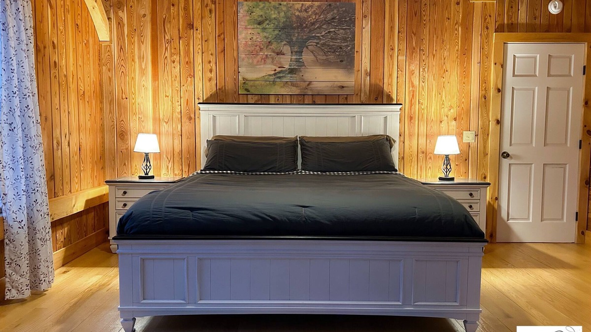 Maryland Cabin | Dreams Park/All Star- Sunset Lodge at Old World Village