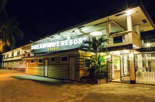 Pansol Resort | Dreamwave Resort Laguna