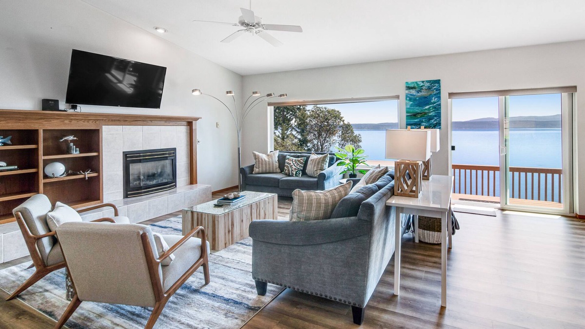 Brinnon House | Dreamy coastal retreat with pool table, ping-pong, water view, 2 kitchens