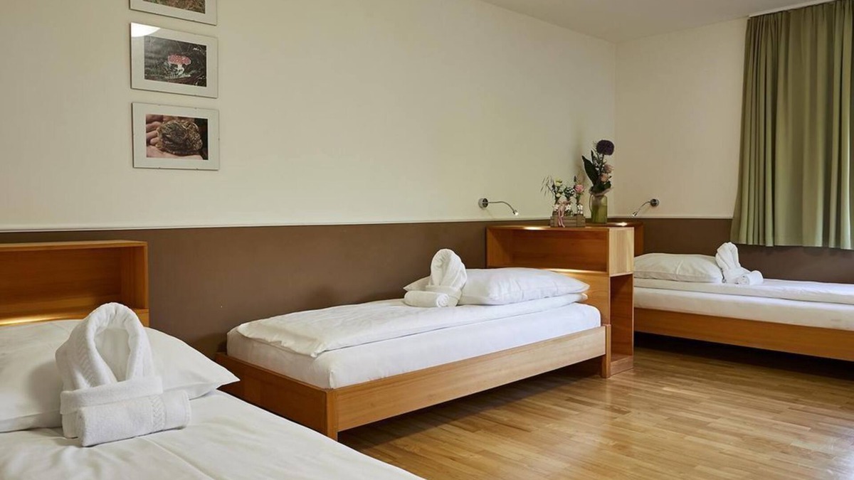 Ossiach Bed & Breakfast | Dreibettzimmer - Forstliche Ausbildungsstätte Ossiach