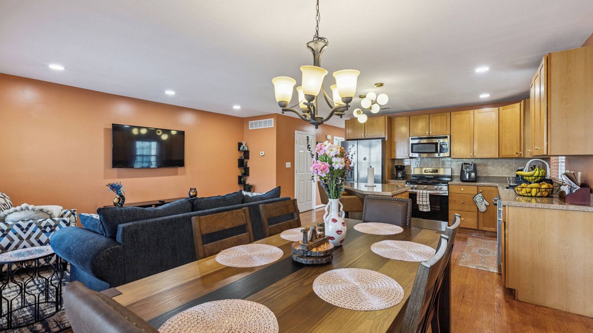 Drexel Hill House | Drexel Iconic: Suburban Retreat, Spacious 3-bedroom home, Central AC, Amenities