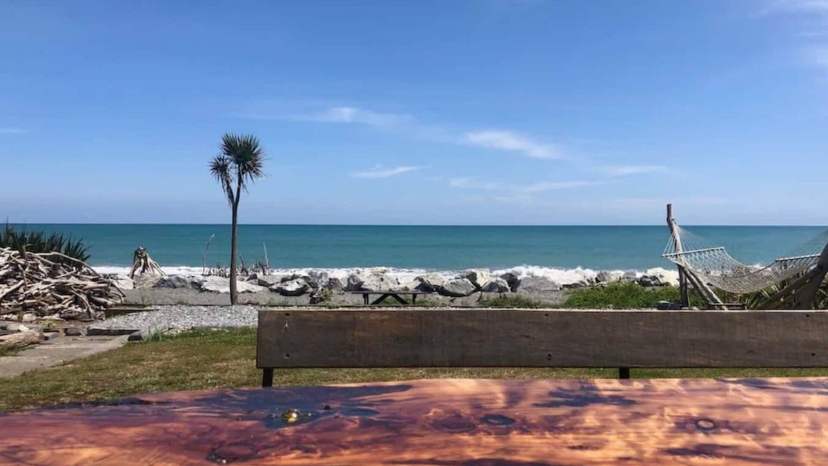 Hokitika House | Drifting Sands... a beachfront wonderland quite unlike any other...