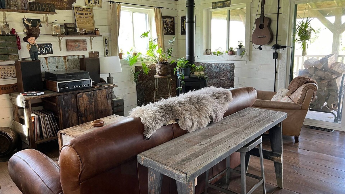 Kickapoo Cabin | Driftless Log Cabin w/Kickapoo Valley View