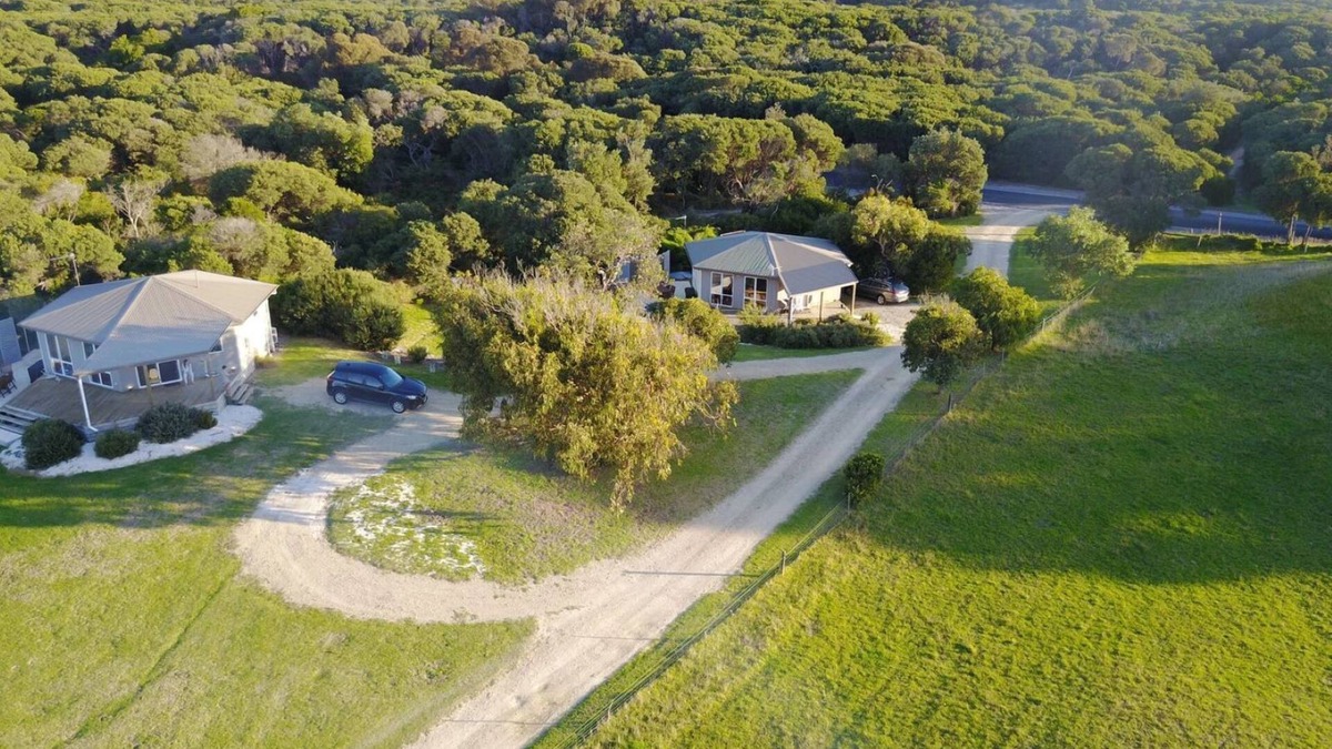 Sandy Point House | Driftwood Villas