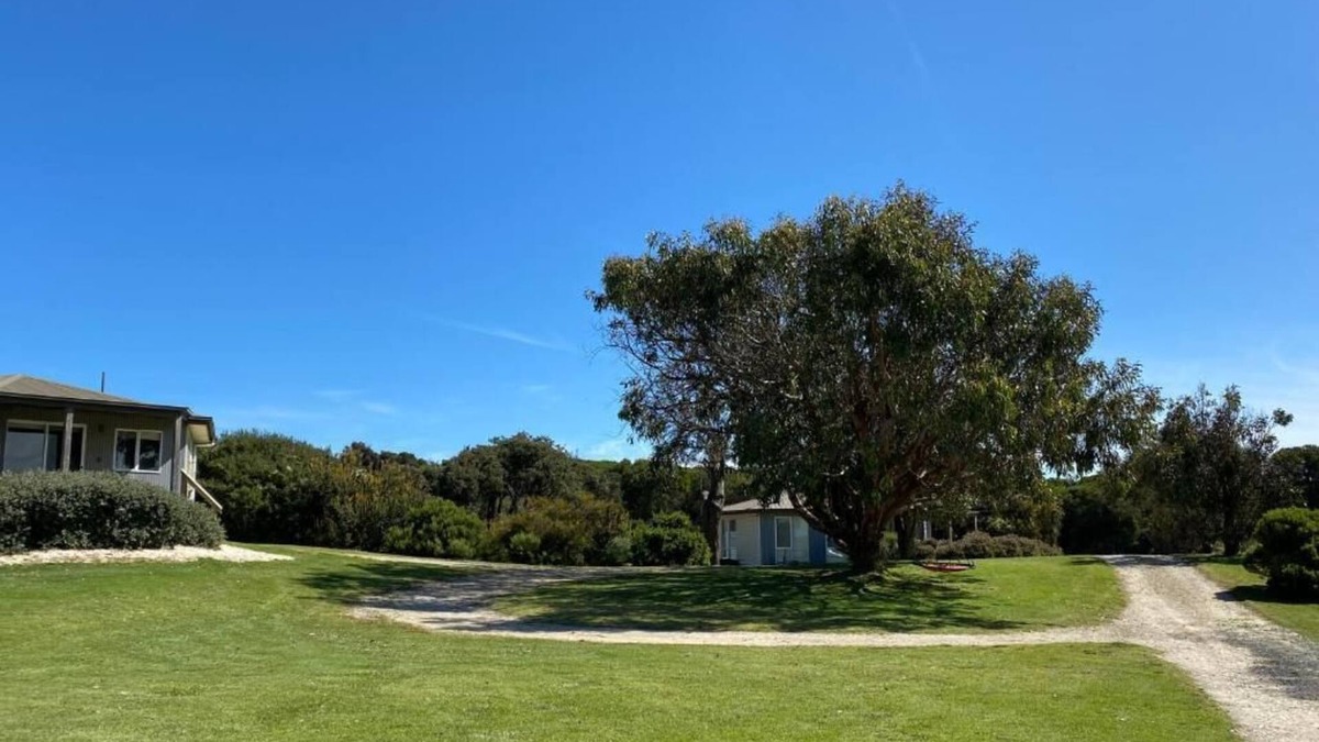 Sandy Point House | Driftwood Villas Banksia
