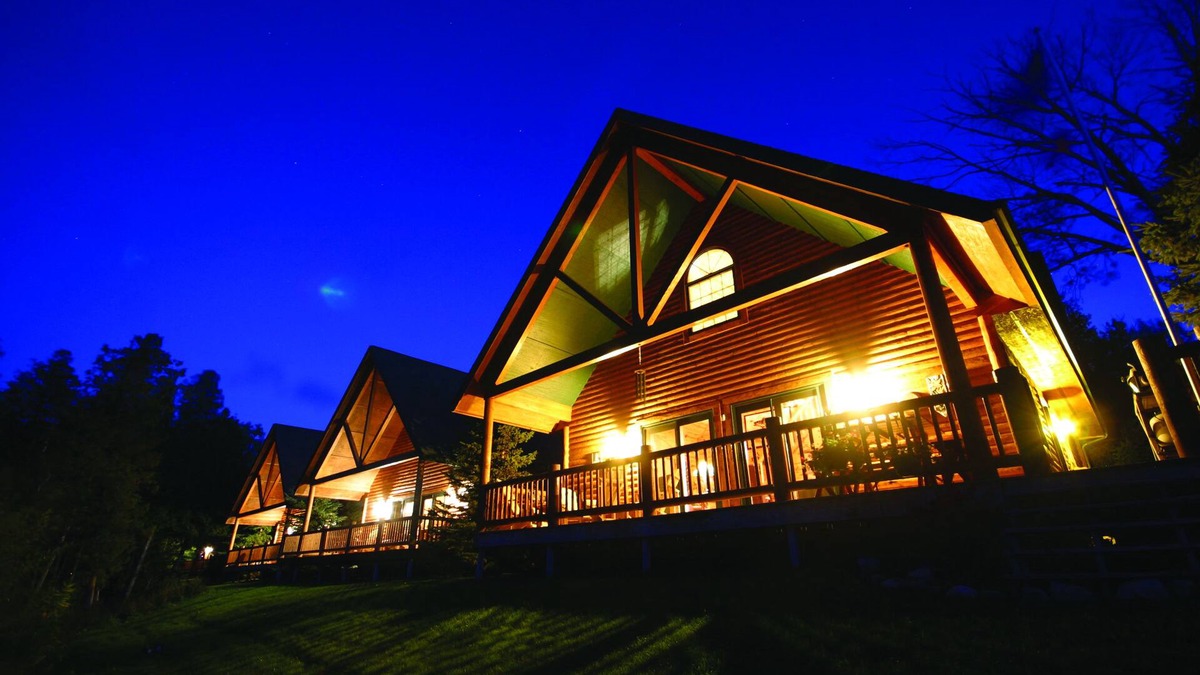 Drummond Resort | Drummond Island Resort