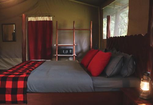 Maasai Mara Cabin | Drunken Elephant Mara