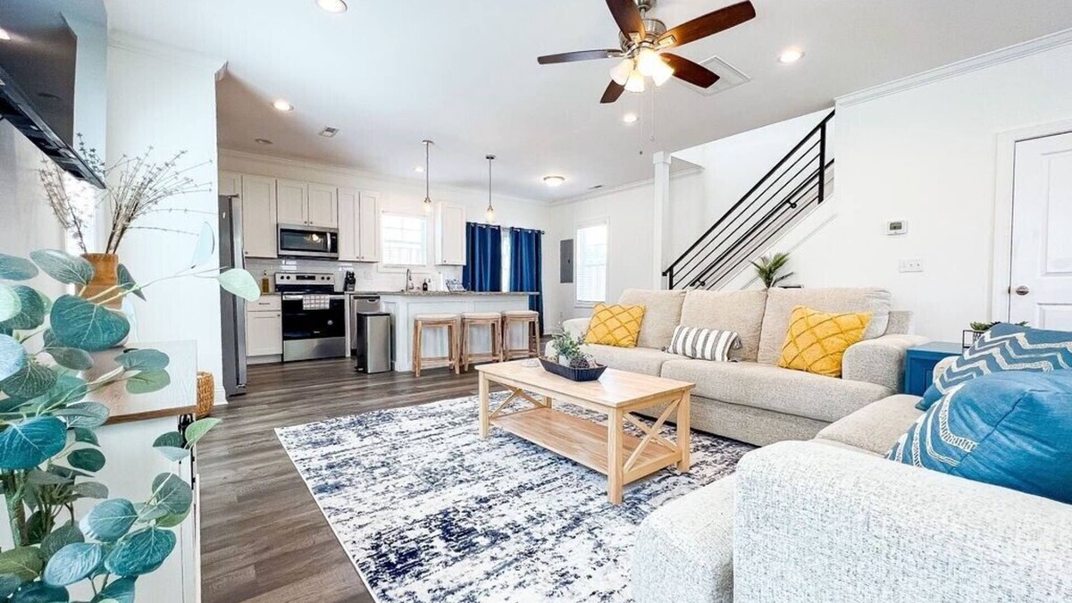 Wilmington House | Dual Homes, 8 Beds: A Double Delight in Wilmington!