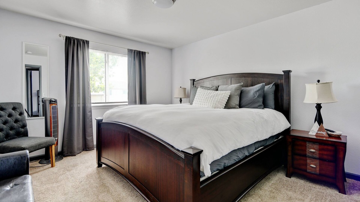 Loveland House | Dual King Suites, 2 Kitchen/Living Spaces & Game Room ~ A Gem on Turquoise St