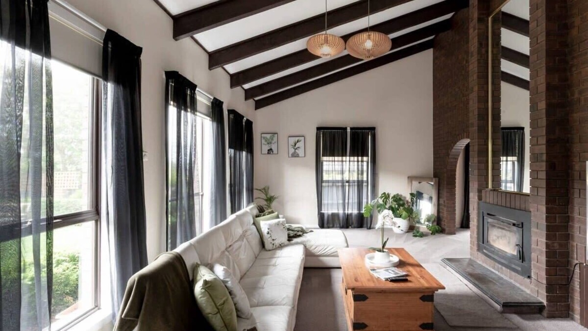 Norwood House | Dual Living with Indoor Pool, Parking & Sauna!