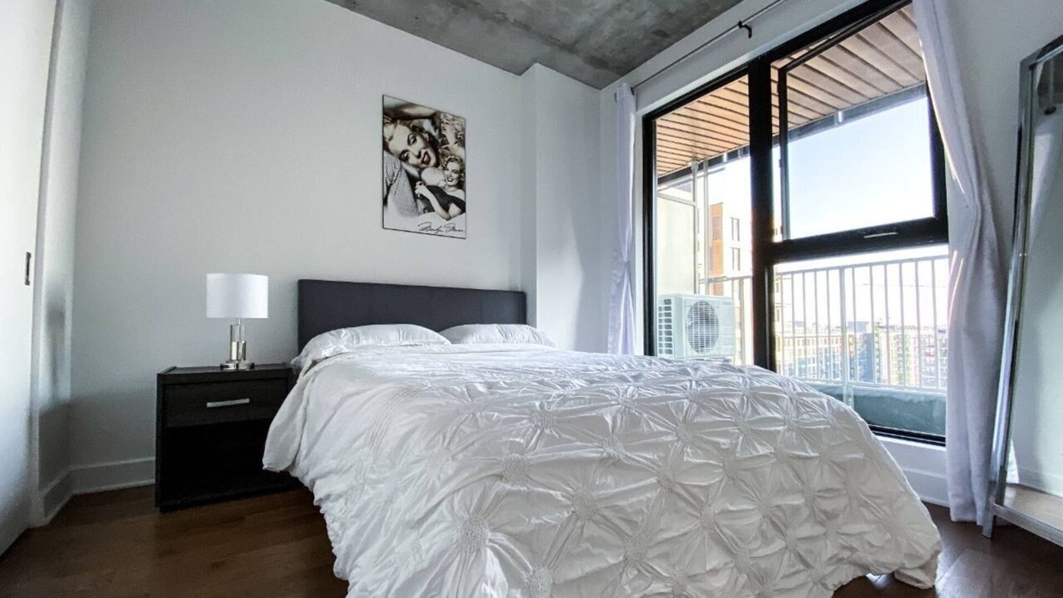 Griffintown Condo | Dubai style condos in downtown Montreal