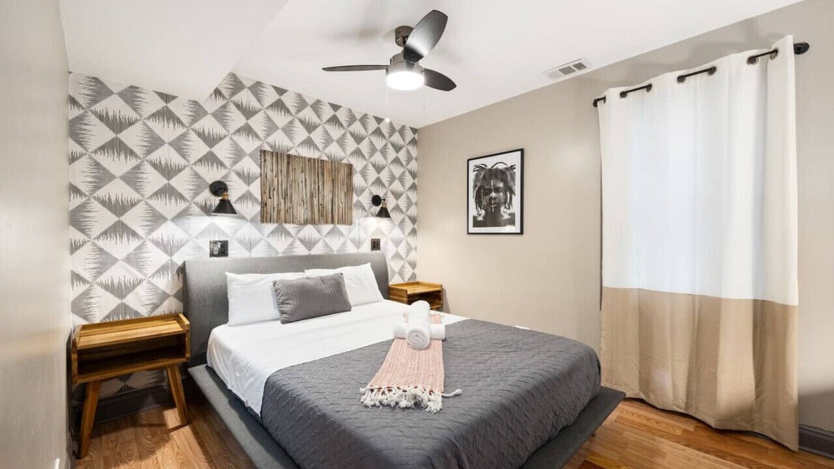 Bronzeville Bed & Breakfast | Dubois Guest House Room 202