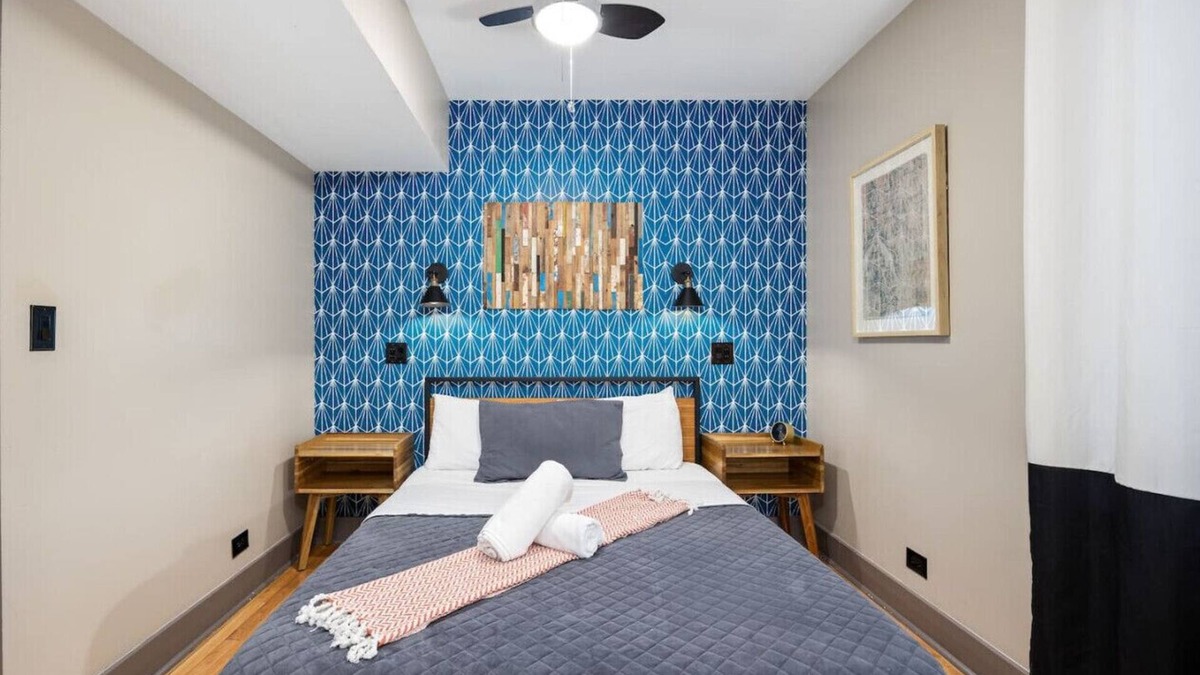 Bronzeville Bed & Breakfast | Dubois Guest House Room 102