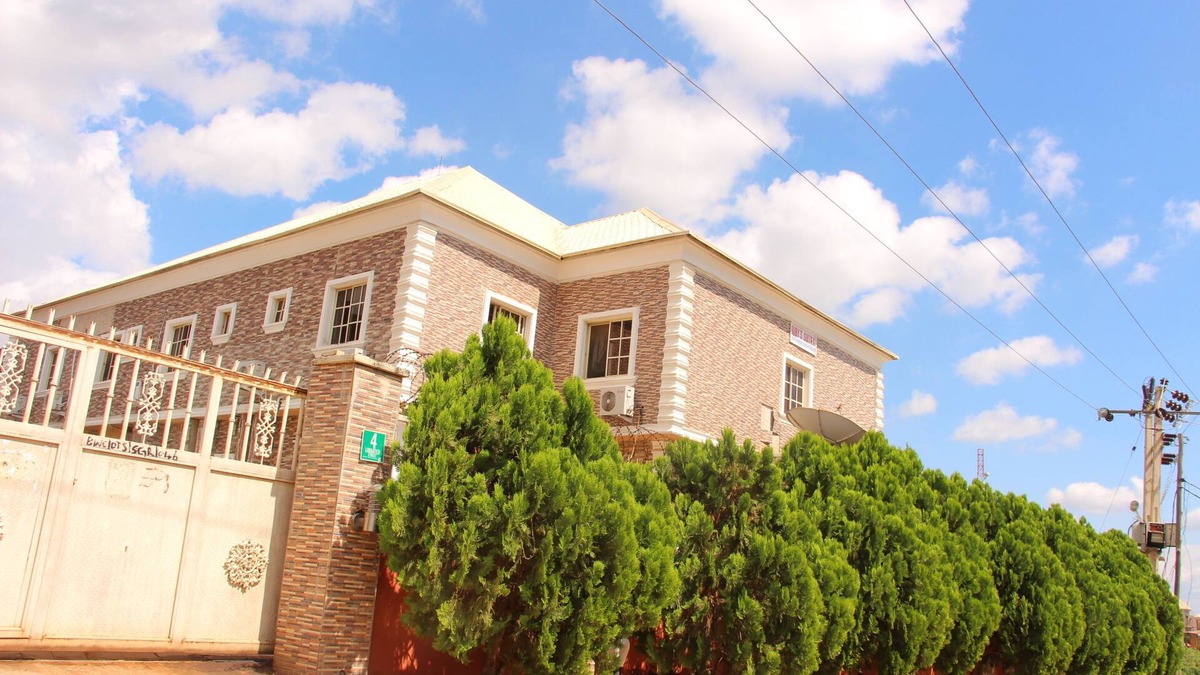 Abuja Hotel | Dubys Suites Dutse