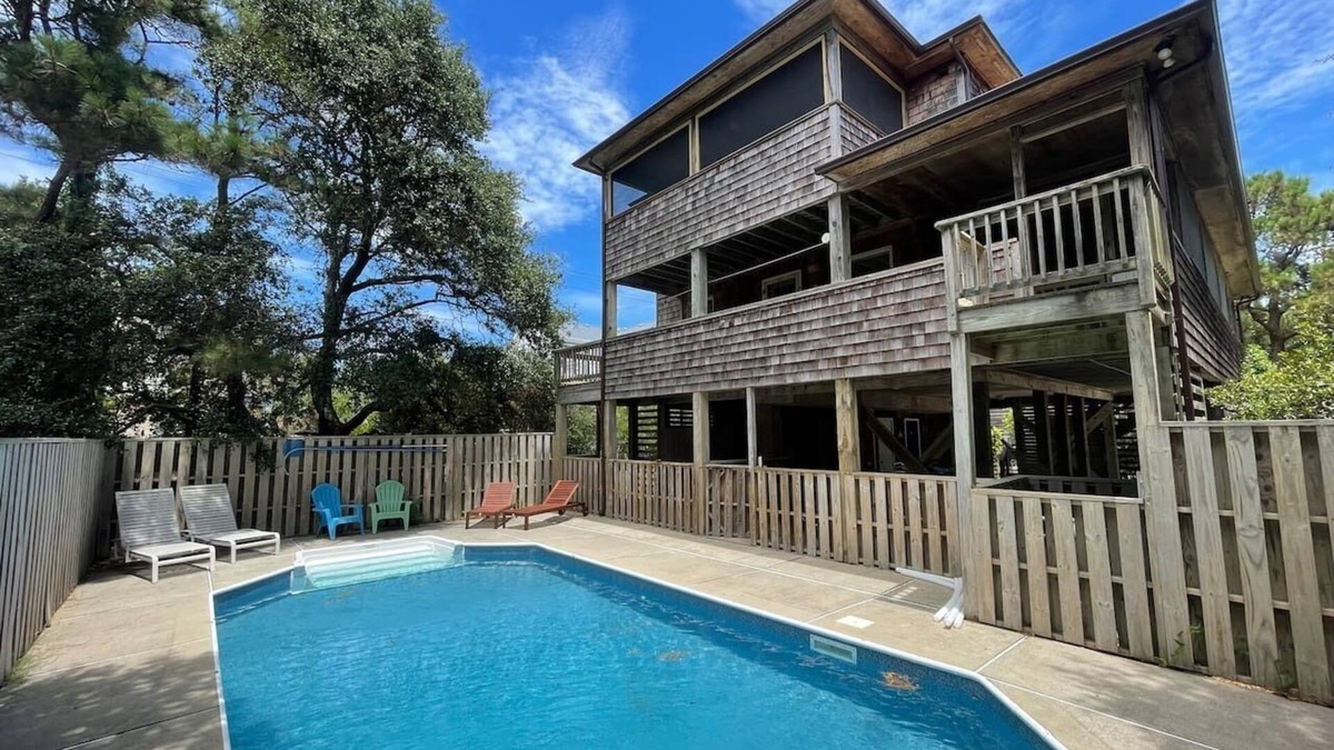Duck Cottage | Duck Cottage w/Heated Pool , big porches and 5 min walk to beach
