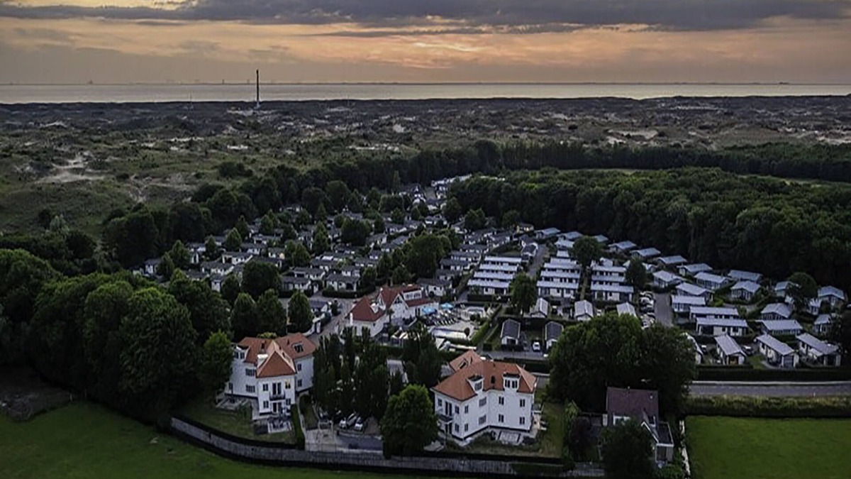 Municipality of Noordwijk House | Duinlodge 4+2 by Interhome