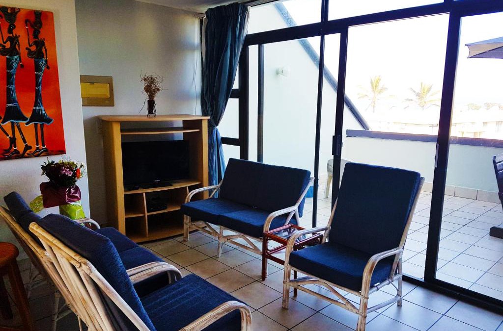 Manaba Beach Apartment | Dumela Margate Flat No 30