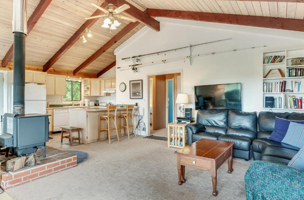 Copalis Beach House | Dune Grass Cottage