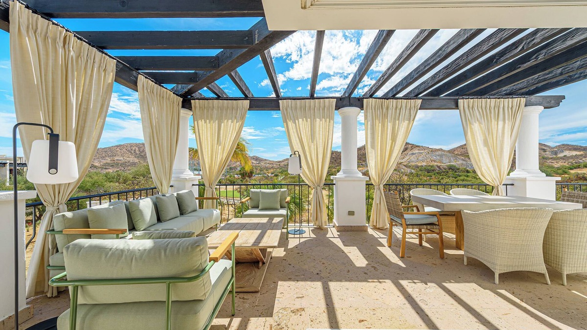 Palmilla Condo | Dunes Club member use. 6 seater golf cart, concierge. Owner operated.