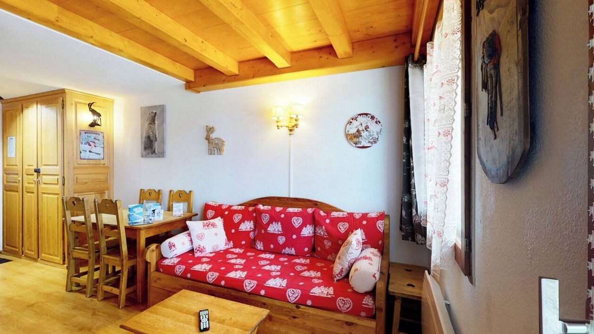 Les Boisses Apartment | Duplex, 2 rooms + cabin in Tignes, ski-in ski-out, family neighborhood