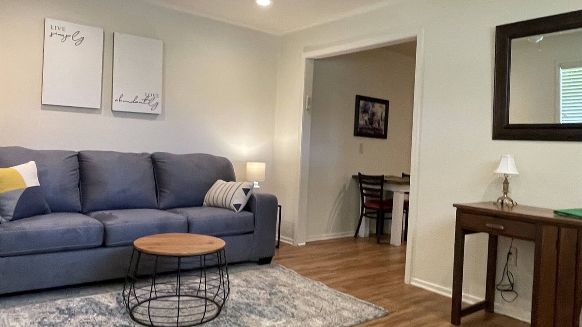 Fondren House | Duplex by Colleges & Hospitals in N Fondren