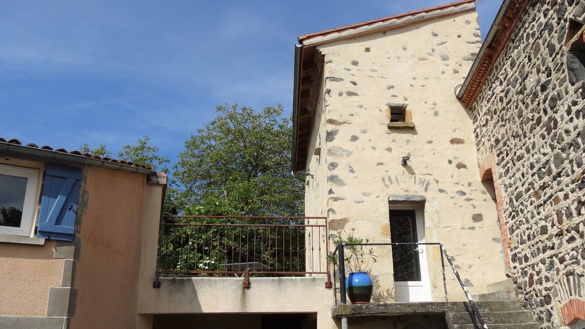 Meilhaud Cottage | Duplex in a quiet area