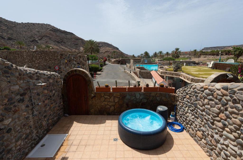 Mogan House | DUPLEX JACUZZI - GRAN CANARIA STAYS