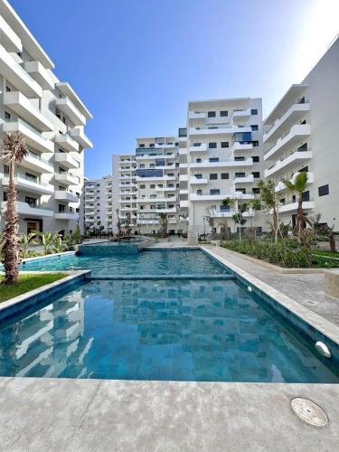 Ain Harrouda Apartment | Duplex Luxe 3 Chambres Vue Mer & Piscine à Zenata Eco City