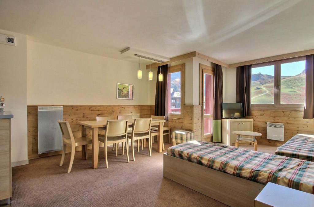 Belle Plagne Apartment | Duplex moderne proche pistes, balcon, cuisine équipée, pour 7 pers - FR-1-455-181