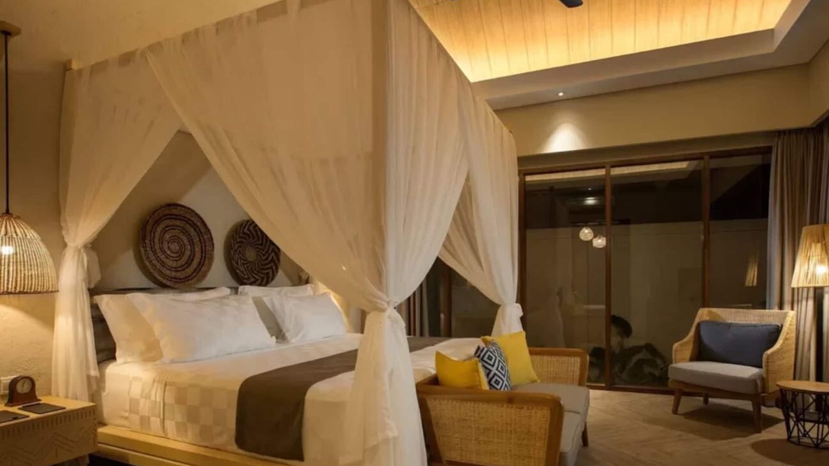 Pemenang Villa | Duplex Villa with Private Pool and Beach Access 9