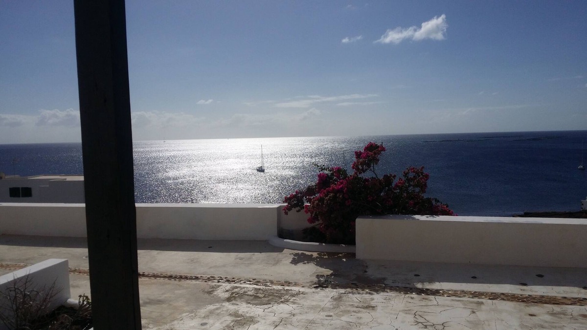 Playa Quemada Villa | duplex villa with sea views