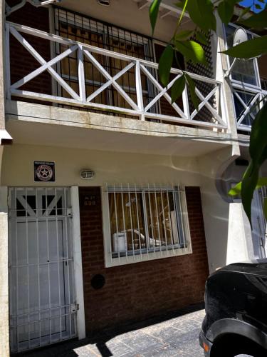 Santa Teresita House | DuplexNico
