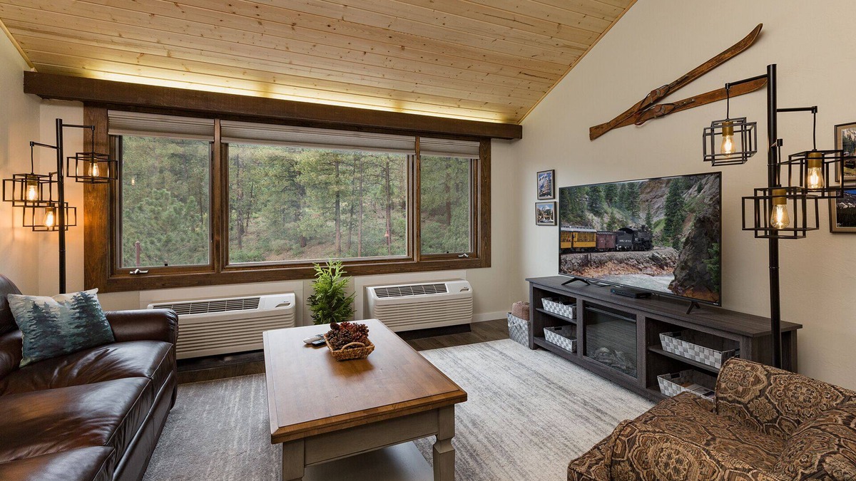 Purgatory Cabin | Durango Dream (#316) | A/C - Golf - Shared Pool & Hot Tub - Updated