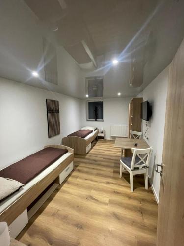 Lohfelden House | Durchreisezimmer Ferienwohnung Monteurzimmer