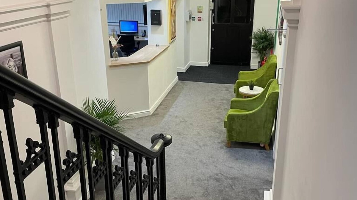 Rotherham Hotel | Dusties Hotel