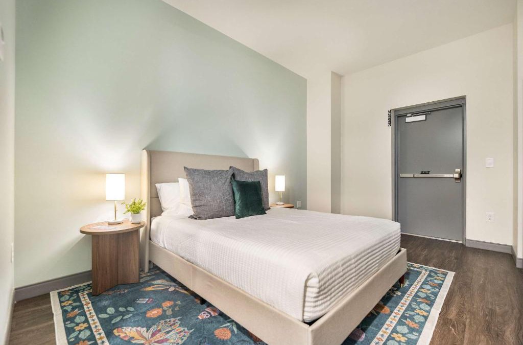 Macon Apartment | Dynamic Stay Connected Comfort Steps from Atrium
