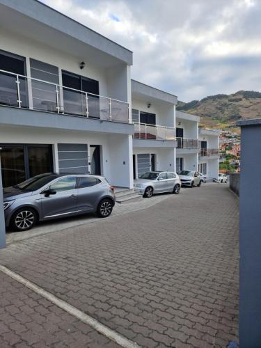Machico House | E - Beautiful 2 bedroom Terraced Home