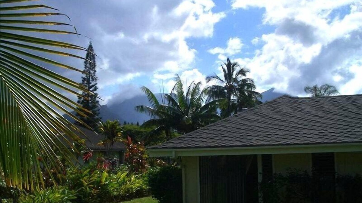 Princeville House | E Komo Mai at Princeville Pool House!