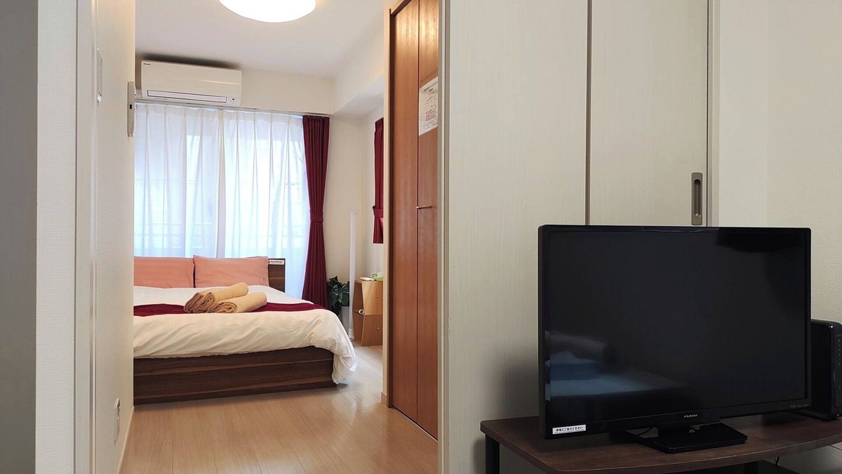 Nakano Apartment | E202 2F Bright room with rosemary tones/Nakano-ku Tokyo