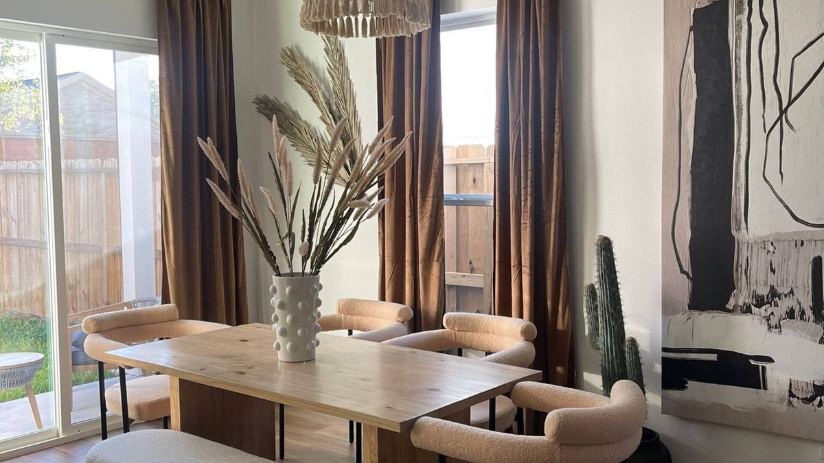 Northside House | EADO Luxury Rooftop Skyline Home