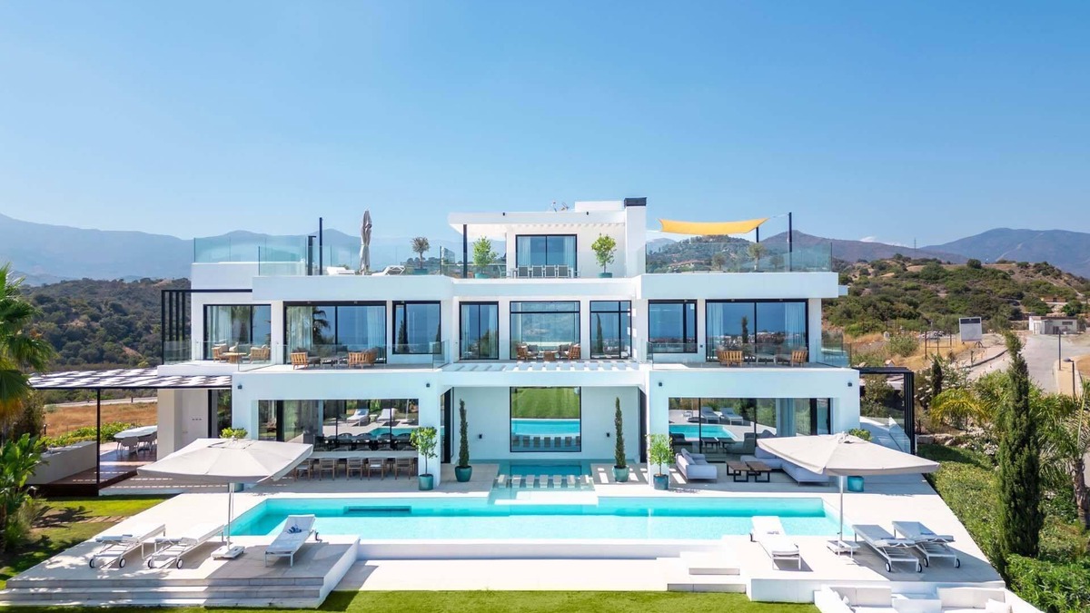 New Golden Mile Villa | Eagle's Crown Hilltop Villa
