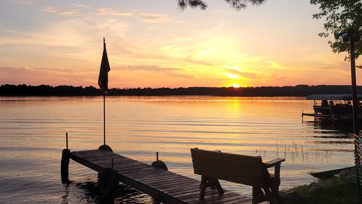 Price County Cabin | Eagle's Nest - Lakefront Cabin on the Historic Pike Lake Chain
