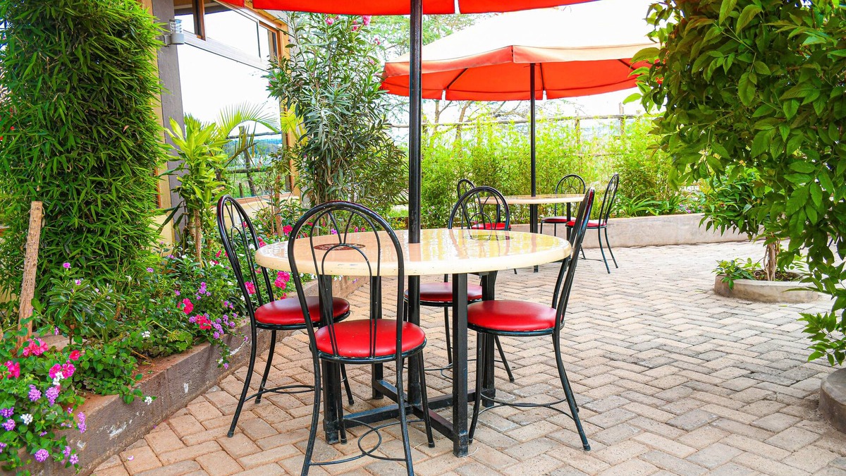 Naivasha Hotel | Eaglesvale Resort Naivasha