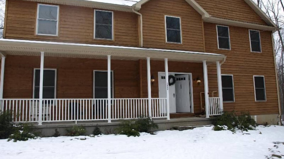 Sybertsville House | Eaglrock Resort "MEMBERS" !ONLY! Proof please.