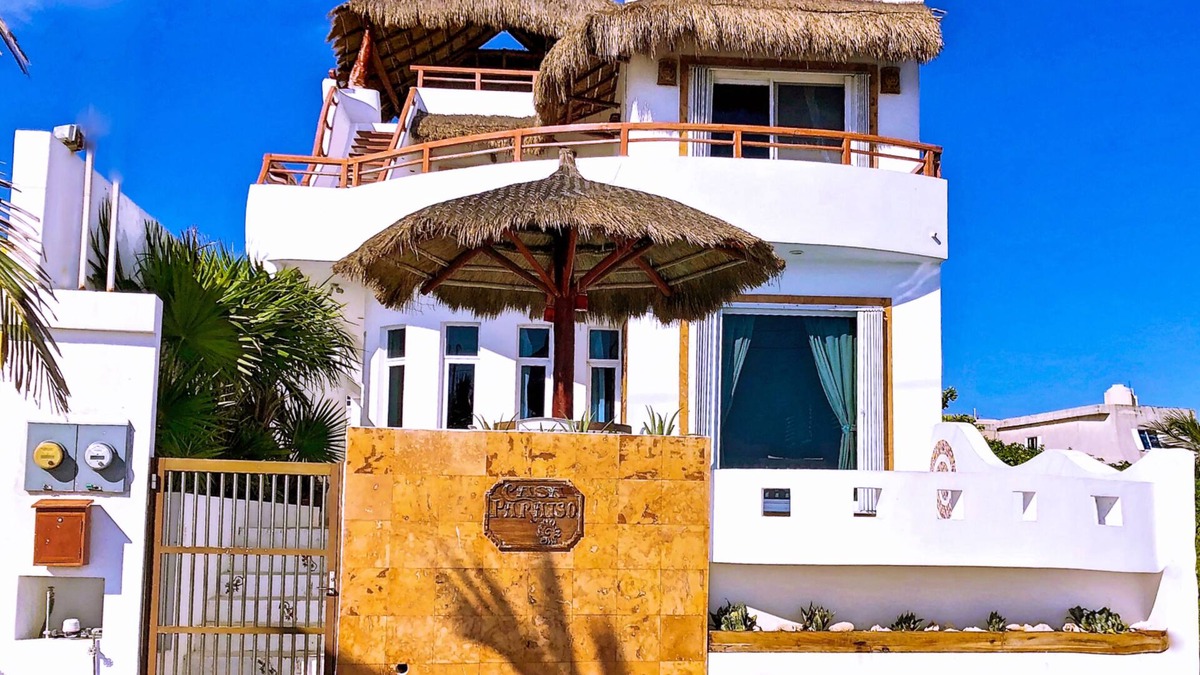 Isla Mujeres House | Early bird specials~Unobstructed Caribbean~Oceanfront Spacious Private Home~Pool
