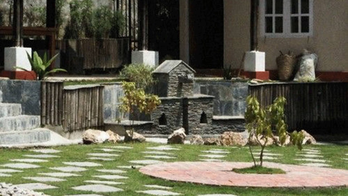 Kathmandu Hotel | Earth Kind Cottages