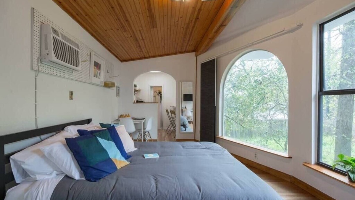 Cherrywood House | East Austin Garden Cottage | Sweet and Private