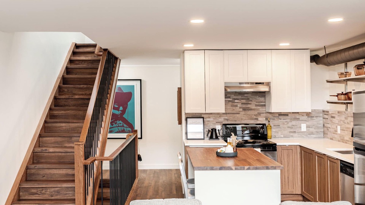 Inglewood House | East End Loft